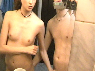 I Catch My Girlfriend In A Bathroom And We Quickly Get Rid Of Our Towels To Enjoy Our Naked Bodies.